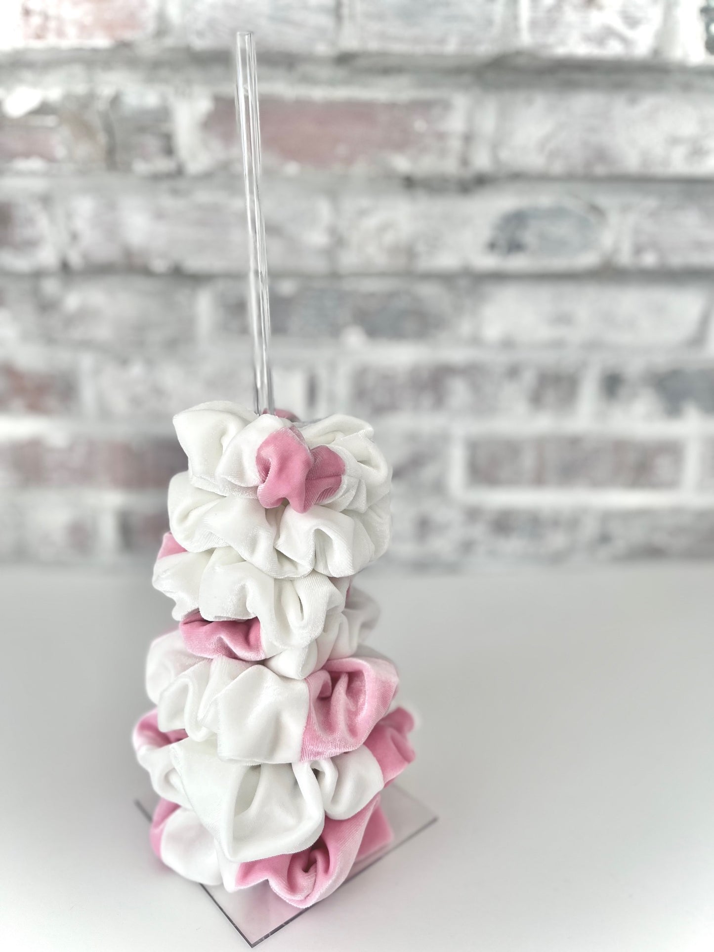 Tall Scrunchie Bow Holder