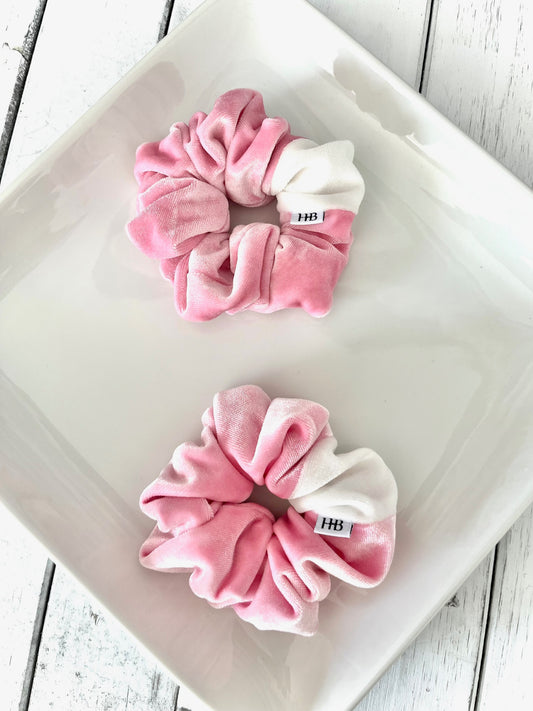 Mini Strawberry Macaron