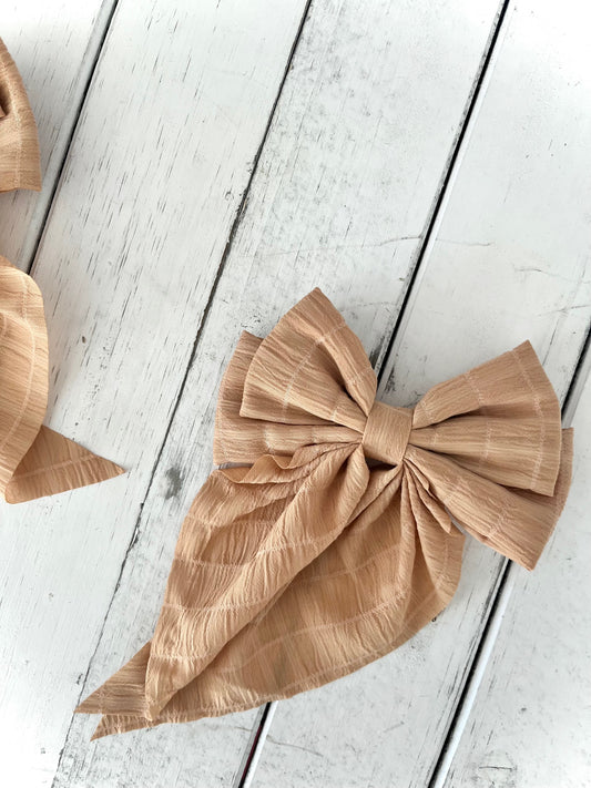 Soft Butterscotch Bow